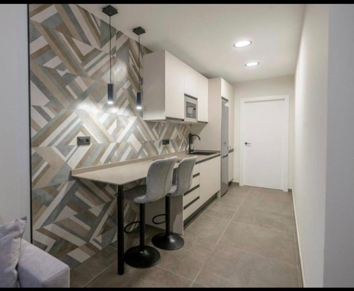 Centrico Apartamento 6 Personas Валенсия Екстериор снимка